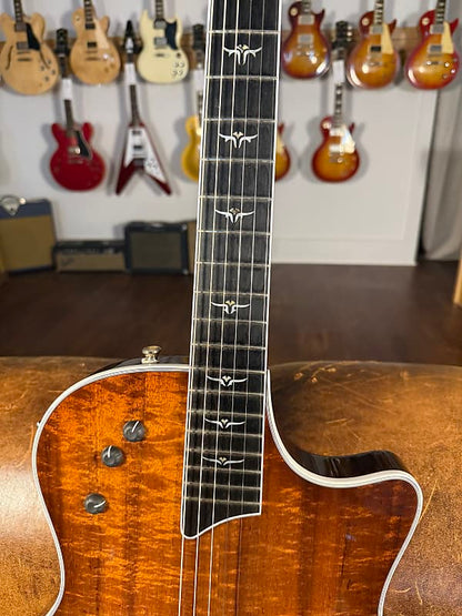 2006 Taylor T5-C2 Custom Koa - Koa Shaded Edgeburst