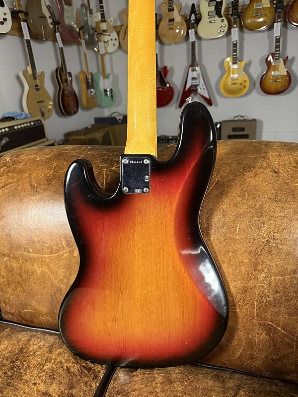 2006 Fender American Vintage Reissue ‘62 Jazz Bass - Sunburst - Stackpole