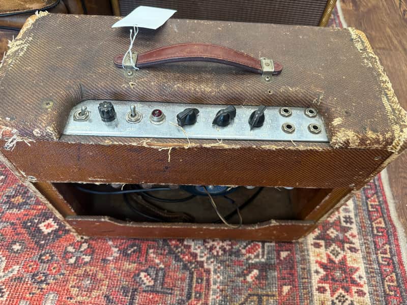 1956 Fender Deluxe 5E3 Narrow Panel 15-Watt 1x12" Guitar Combo - Tweed