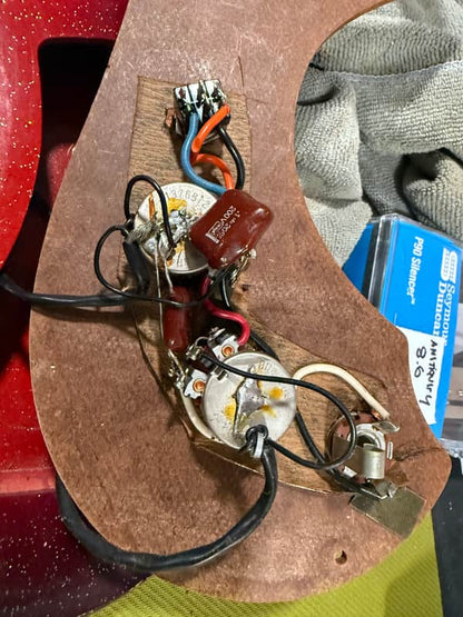 1965 Silvertone 1457 - Burst