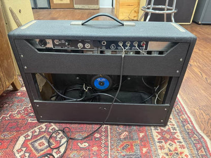 1966 Fender Deluxe Reverb 2-Channel 22-Watt 1x12" Guitar Combo - Black Panel