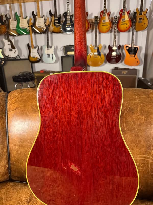 1969 Gibson Hummingbird - Cherry Sunburst