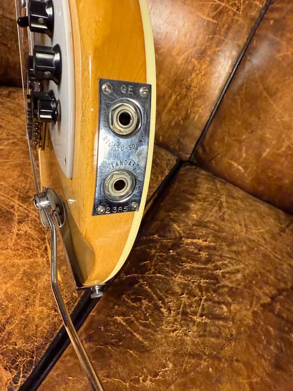 1967 Rickenbacker 365 NS - Mapleglo