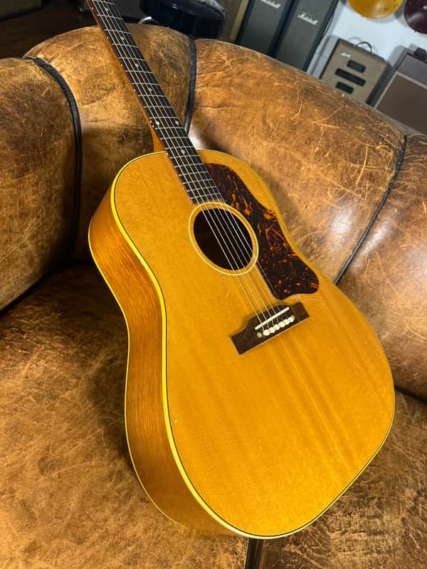 1956 Gibson J-50 - Natural