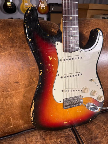 1967 Fender Stratocaster with Rosewood Fretboard - Sunburst