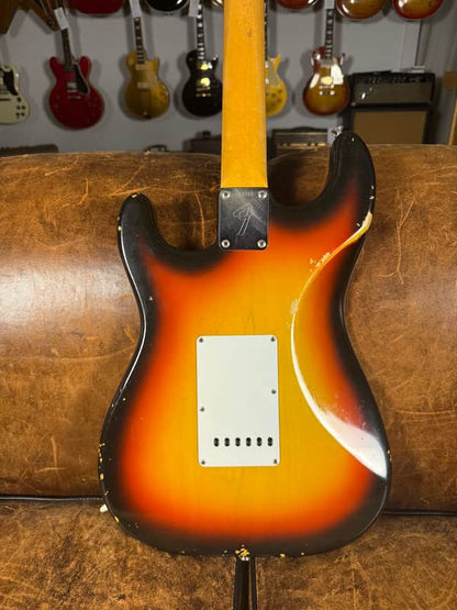 1966 Fender Stratocaster with Rosewood Fretboard - Sunburst