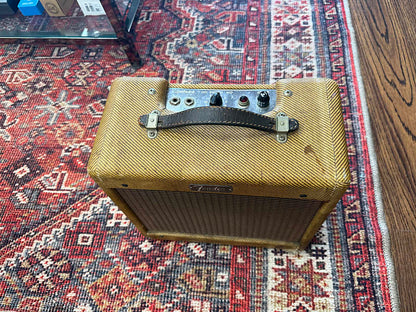 1960 Fender Champ 5F1 Narrow Panel 5-Watt 1x8" Guitar Combo - Tweed