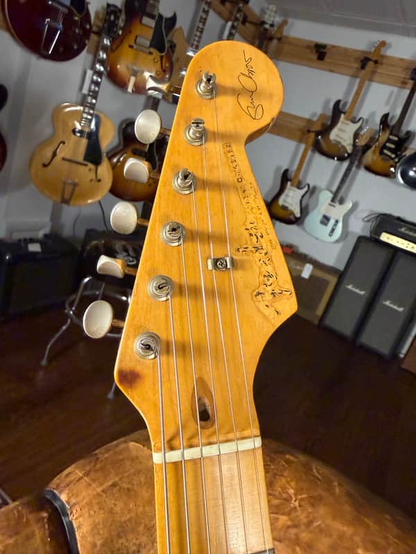 1988 Fender Eric Clapton Artist Series Stratocaster with Lace Sensor Pickups - Candy Green