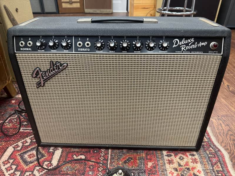 1966 Fender Deluxe Reverb 2-Channel 22-Watt 1x12" Guitar Combo - Black Panel