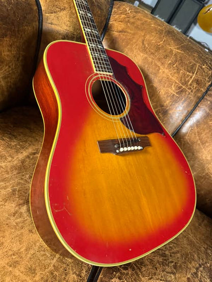 1969 Gibson Hummingbird - Cherry Sunburst