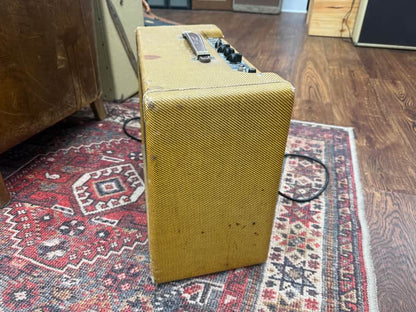 1960 Fender Vibrolux 5F11 Narrow Panel 10-Watt 1x10" Guitar Combo - Tweed