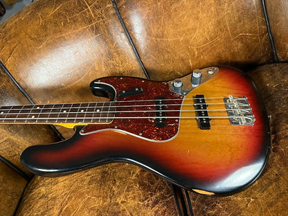 2006 Fender American Vintage Reissue ‘62 Jazz Bass - Sunburst - Stackpole