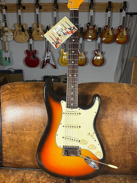 1965 Fender Stratocaster - Sunburst - 100% Original w/ Hang Tags - OHSC