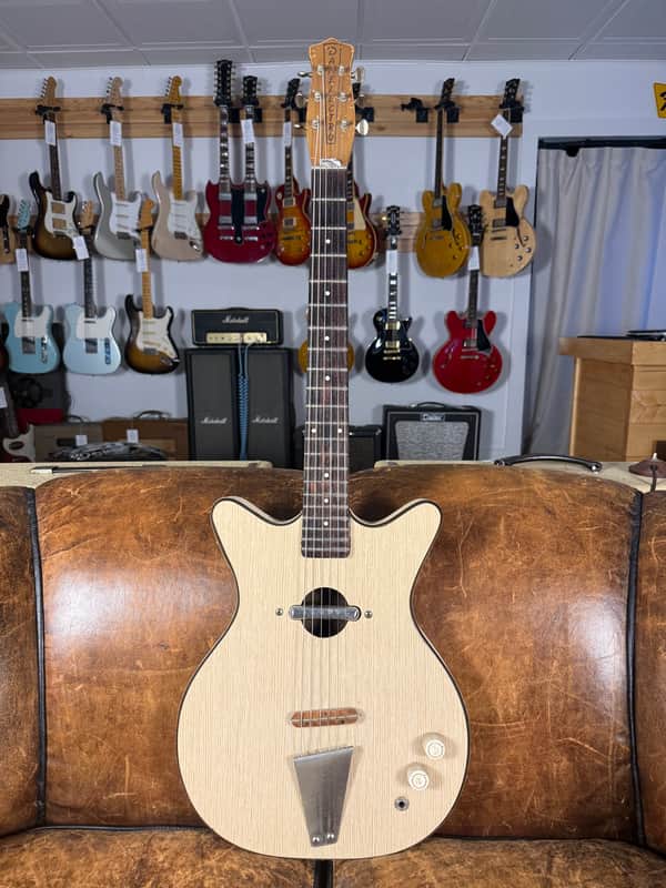 1965 Danelectro Convertible Single Pickup - Blonde