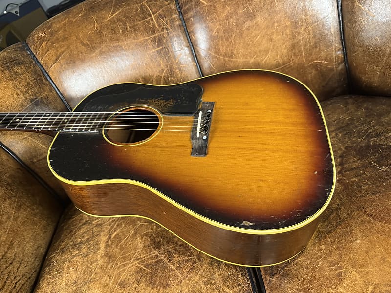 1956 Gibson J-45 - Sunburst - OSHC