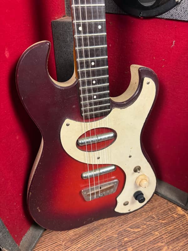 1965 Silvertone 1457 with Case Amp - Red Burst