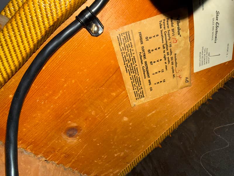 1960 Fender Vibrolux 5F11 Narrow Panel 10-Watt 1x10" Guitar Combo - Tweed