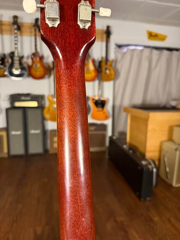 1969 Gibson Hummingbird - Cherry Sunburst