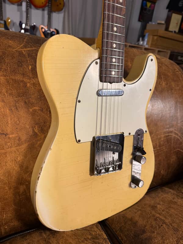 1967 Fender Telecaster - Olympic White