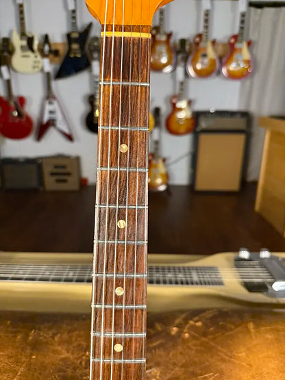 1966 Fender Stratocaster - Sunburst Refin