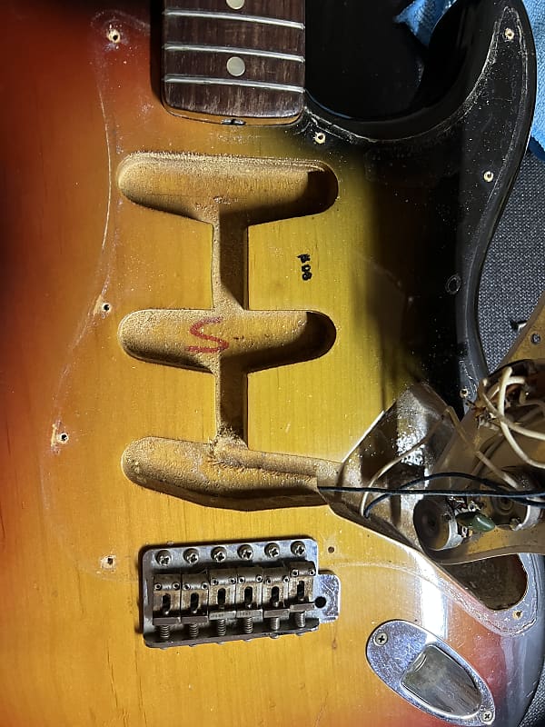 1968 Fender Stratocaster - Three-Tone Sunburst - 100% Original - OHSC