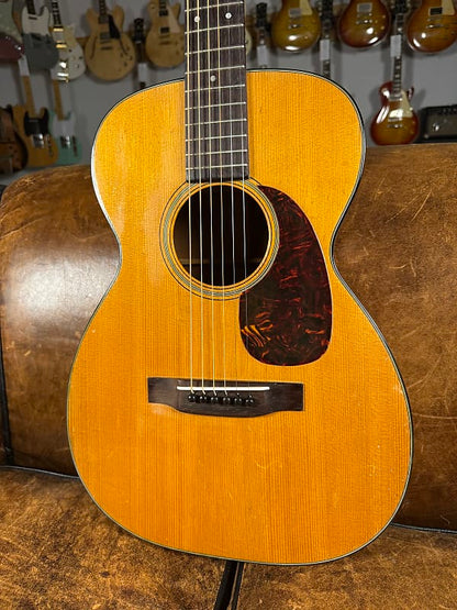 1958 Martin 0-18 - Natural
