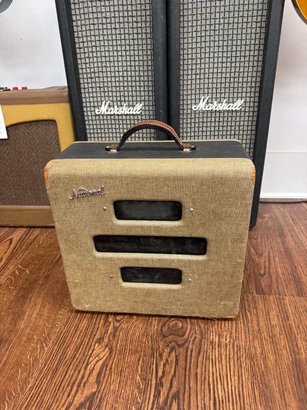 1957 National / Valco Chicagoan Model 1220