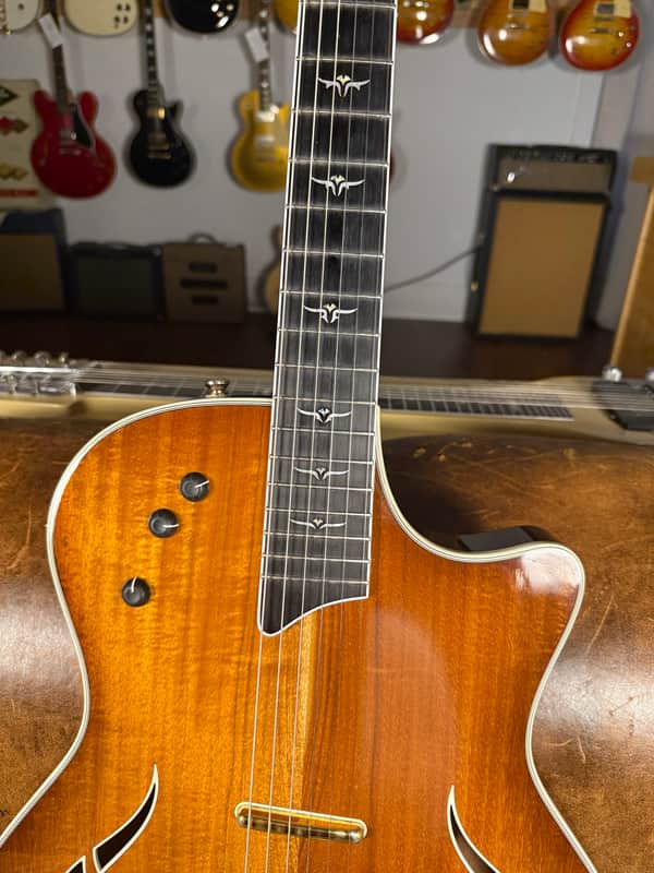 2005 Taylor T5-C2 Custom Koa - Koa Shaded Edgeburst