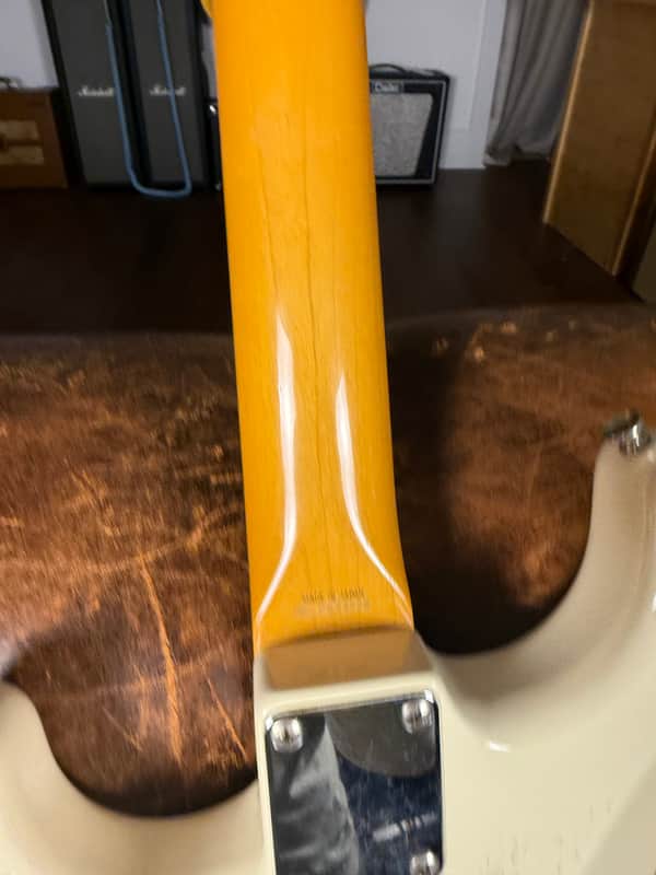 1993 Fender Stratocaster ST-62 - Olympic White