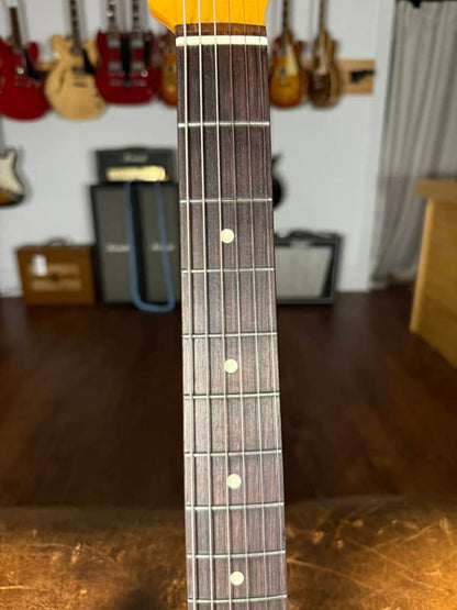 1993 Fender Stratocaster ST-62 - Olympic White