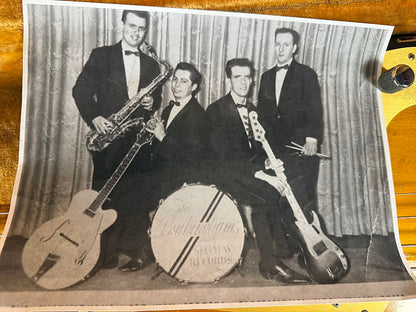 1959 Fender Precision Bass - Sunburst - Gold Anodized Guard - 1 Owner - OHSC