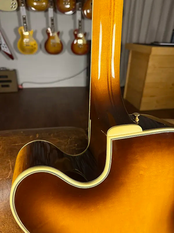 1975 Guild X-175 Manhattan HH - Sunburst