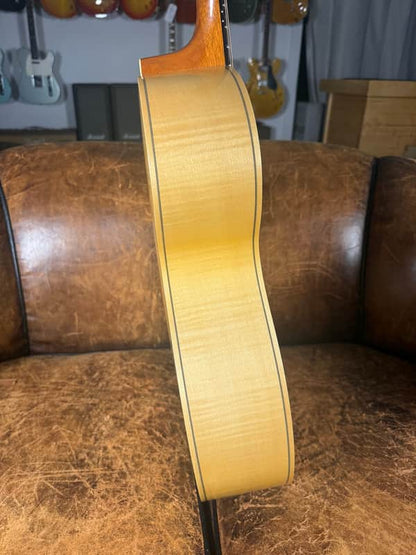 1997 Froggy Bottom Jumbo Acoustic - Natural