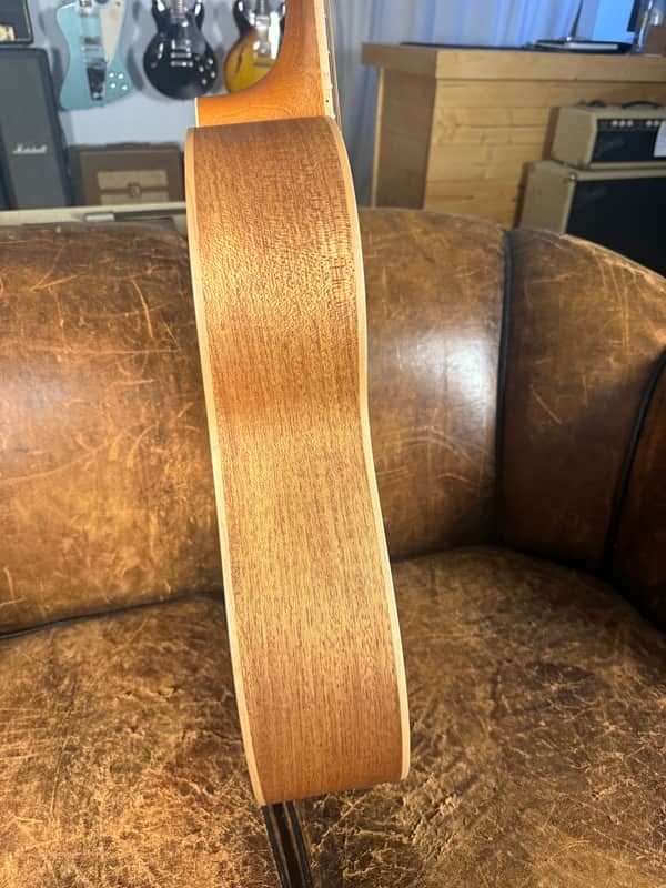 2015 Larrivee Legacy Series 000-40  - Natural