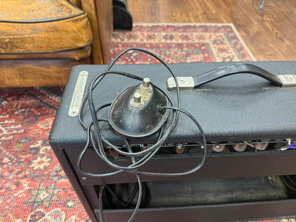 1967 Fender Deluxe Reverb 2-Channel 22-Watt 1x12" Guitar Combo - Black Panel
