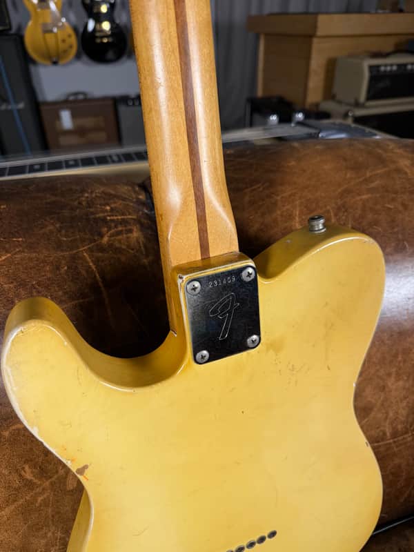 1971 Fender Telecaster with Maple Fretboard - Blonde