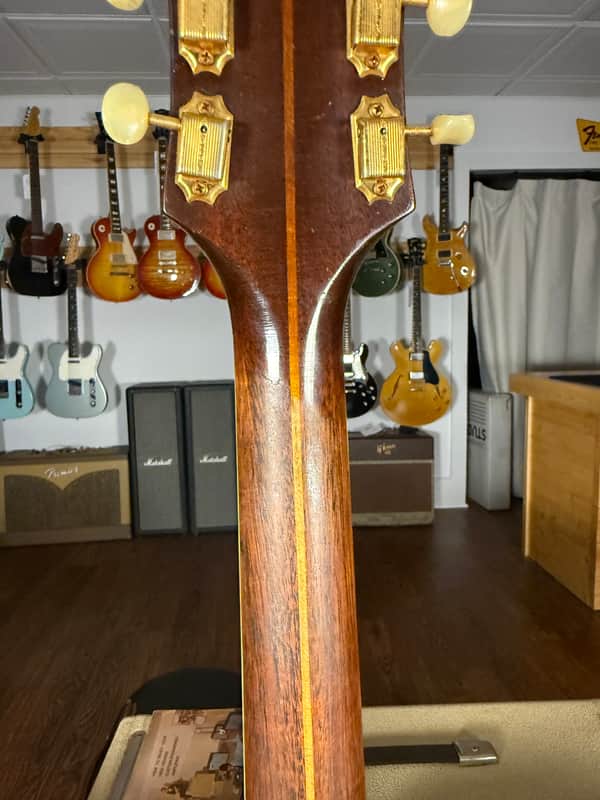 1960 Guild M-75 Aristocrat - Sunburst