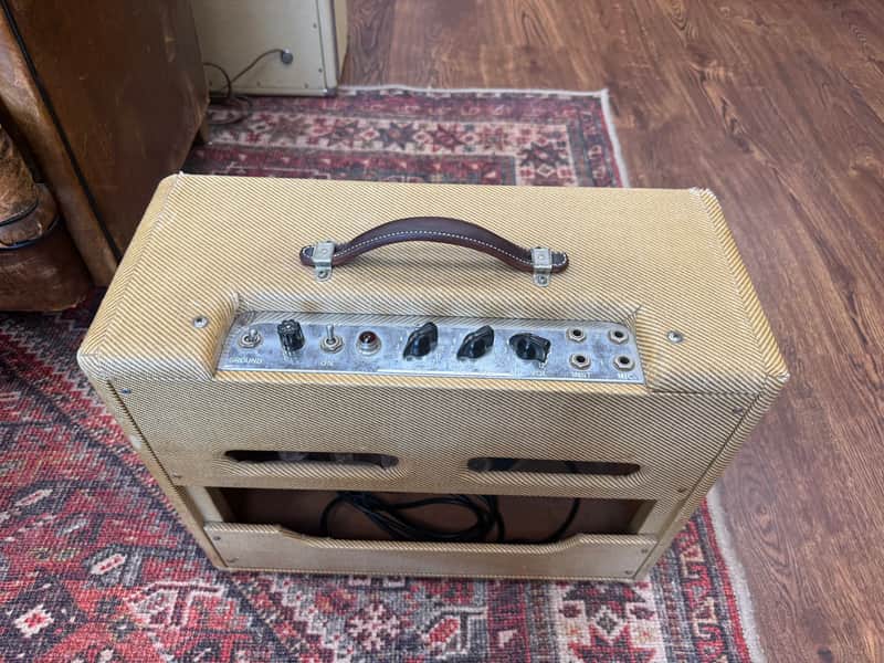 1957 Fender Deluxe 5E3 Narrow Panel 15-Watt 1x12" Guitar Combo - Tweed