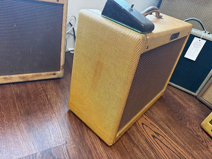 1959 Fender Vibrolux 5F11 Narrow Panel 10-Watt 1x10" Guitar Combo - Tweed