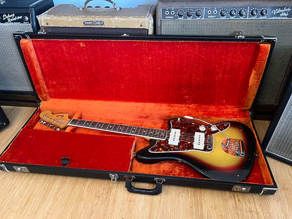 1966 Fender Jazzmaster - 3 Tone Sunburst - OHSC