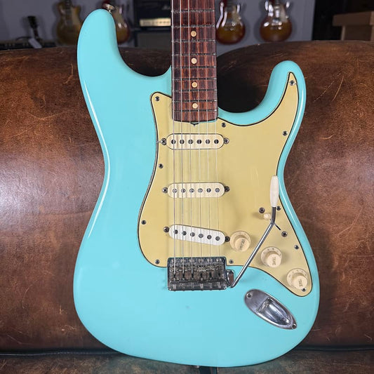 1962 Fender Stratocaster - Daphne Blue Refin