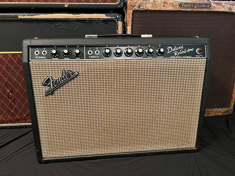 Fender Deluxe Reverb 2-Channel 22-Watt 1x12" Guitar Combo 1965