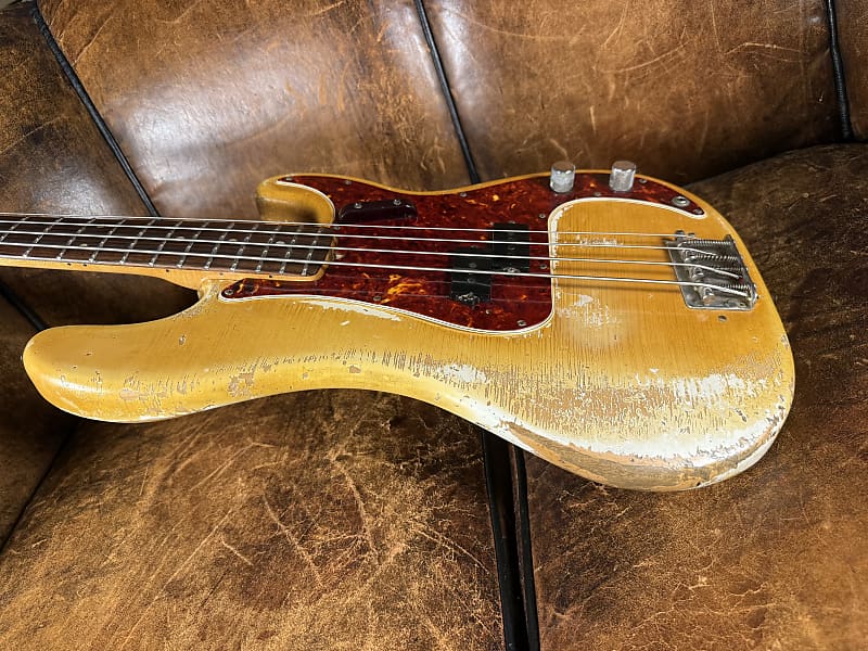 1971 Fender Precision Bass - Olympic White - OHSC