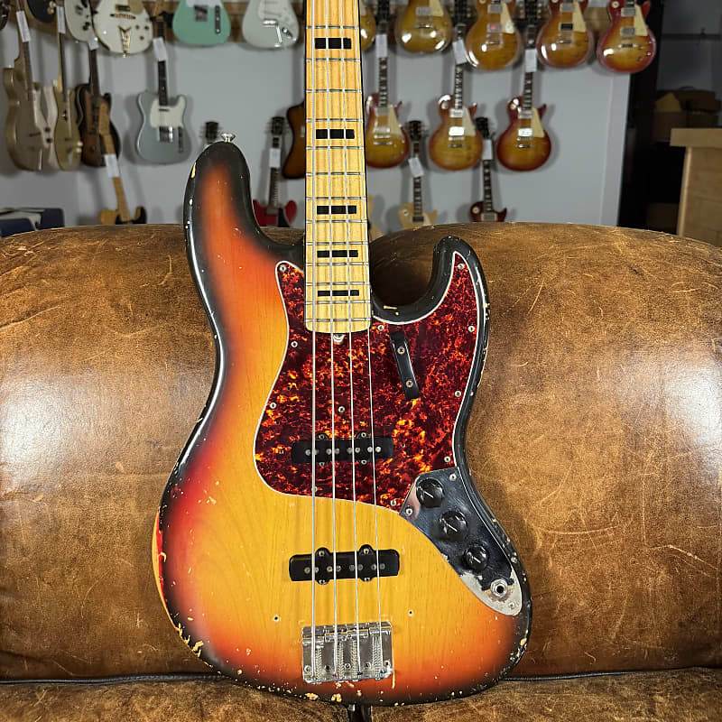1973 Fender Jazz Bass - Sunburst - OHSC
