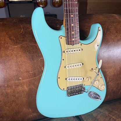 1962 Fender Stratocaster - Daphne Blue Refin