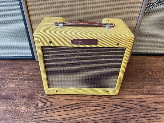 Fender '57 Custom Champ 2-Channel 5-Watt 1x8" Guitar Combo 2016 - Present - Lacquered Tweed