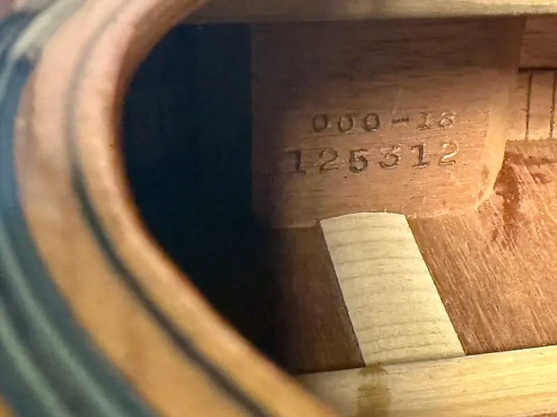 1951 Martin 000-18 - Natural