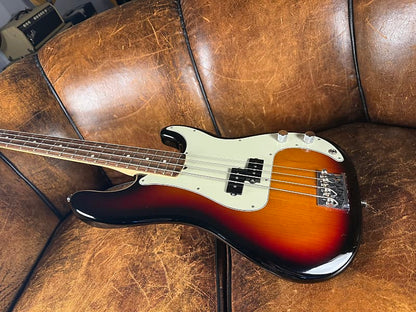 2018 Fender American Professional Precision Bass - 3 Tone Sunburst - OHSC