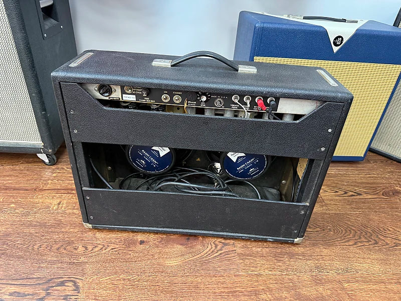 1968 Fender Vibrolux Reverb - Drip Edge