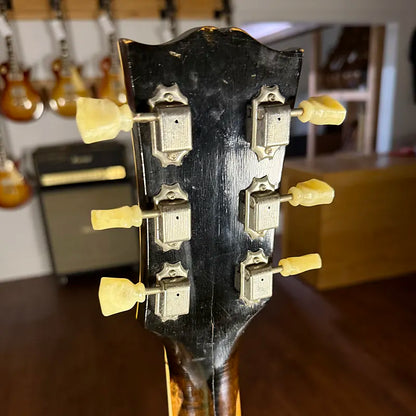1946 Gibson L-7 - Sunburst